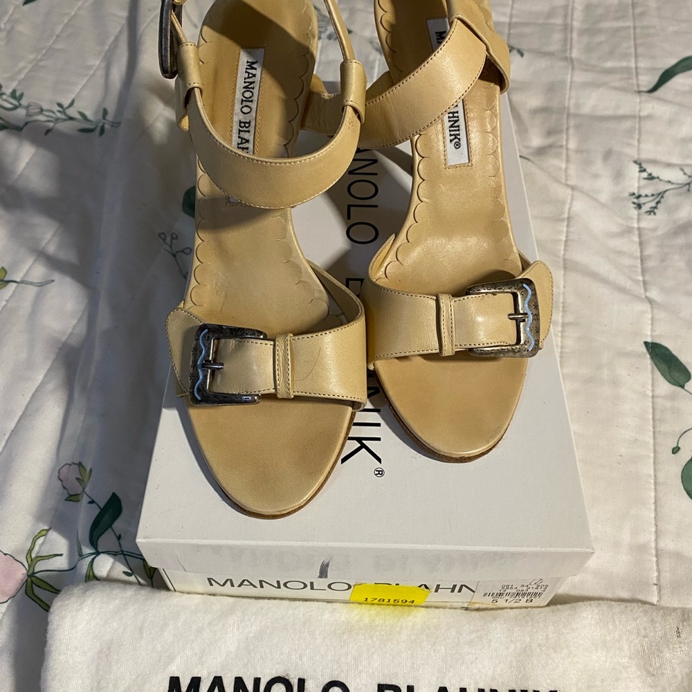 authentic slightly used Manolo Blahnik